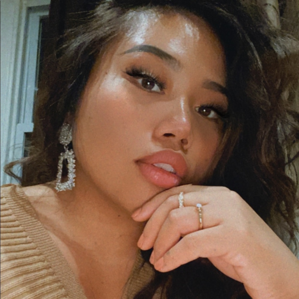 Meet your Posher, Jean